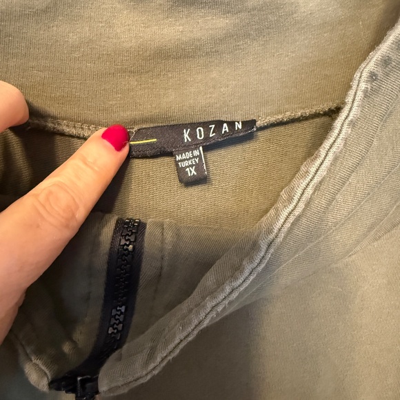 Green Kozan Tunic, Plus/OS/1X Warm and Comfy - Picture 2 of 5